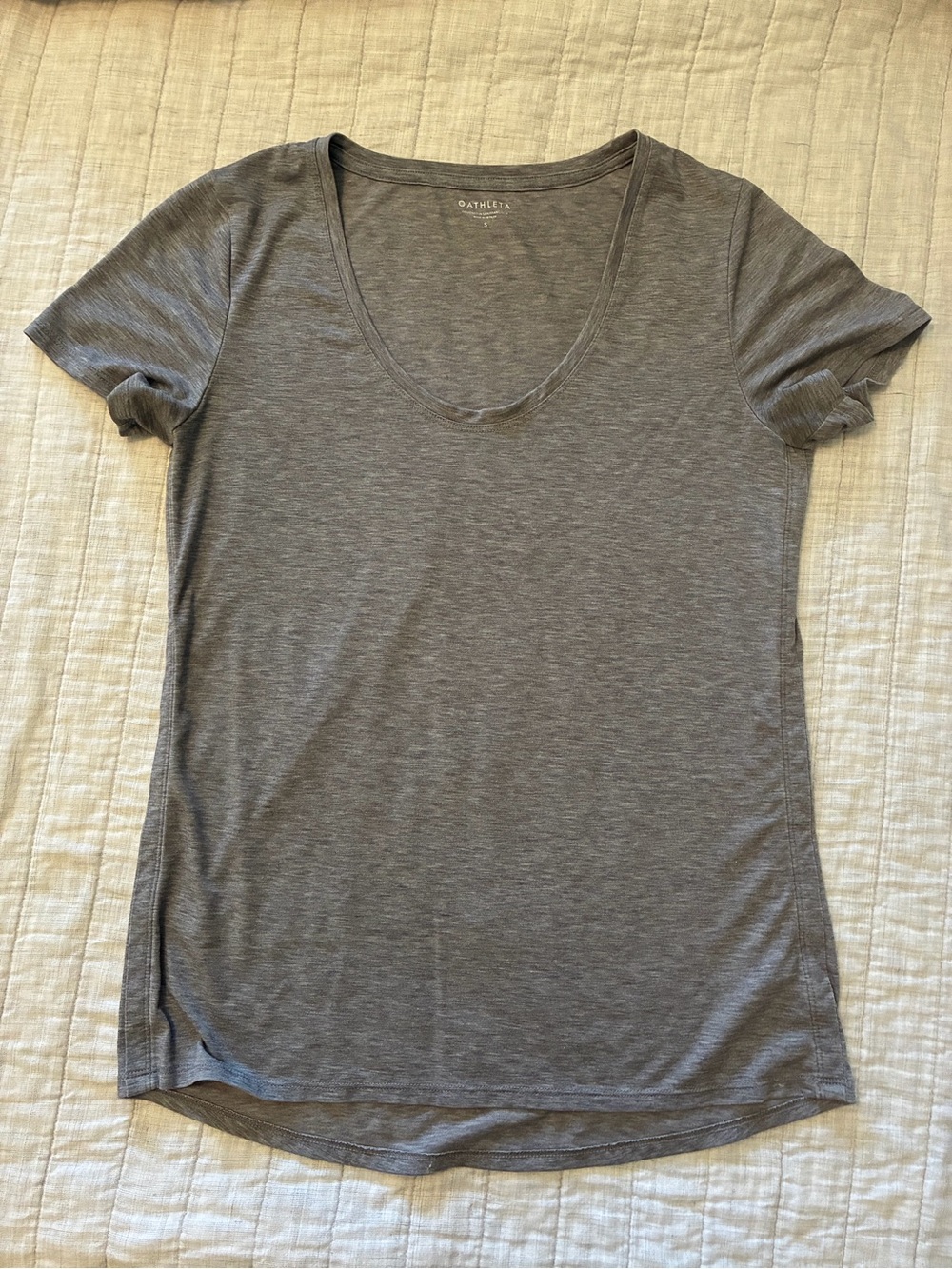 Athleta Heather Gray Scoop Neck Short Sleeve Tee